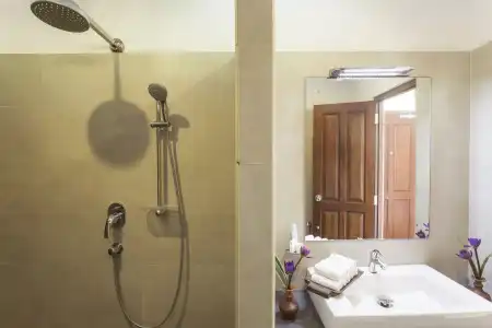 Rockside Beach Resort - 9