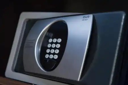 Ilonn - 36