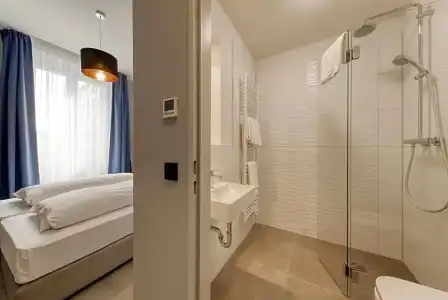 Smart Stay Station - 37