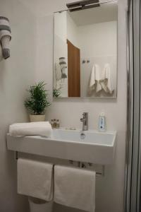 Columbia & Ninfea - 90