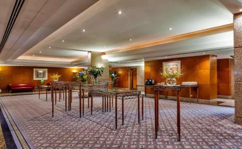 Hilton The Walk - 31
