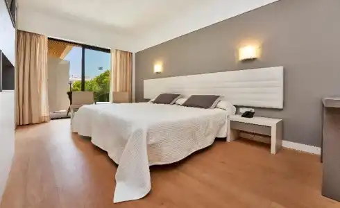 & Spa S'entrador Playa - 77