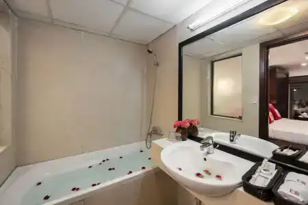 Au Coeur d'Hanoi Boutique - 9
