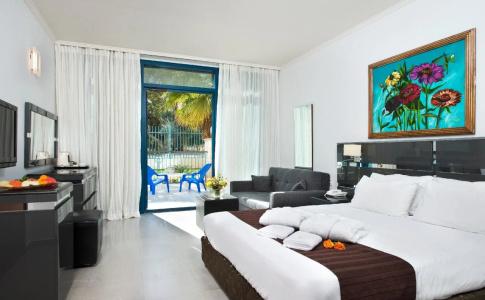 The Herbert Eilat - 6