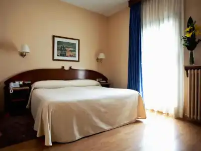 Gaudi - 37