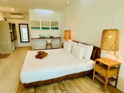 Twin Bay Resort - 215