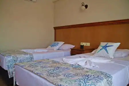 Rosy Suites - 130