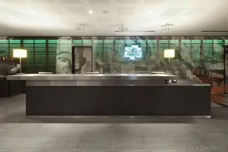 Premier Inn Berlin Alexanderplatz - 18