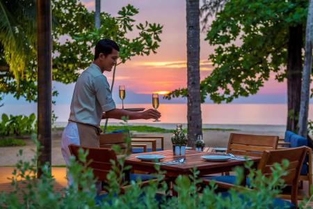 Outrigger Khao Lak Beach Resort - 40
