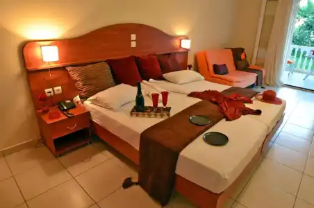 Belussi Beach & Suites - 103