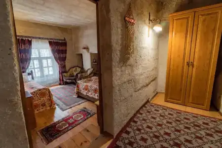Amber Cave Suites - 59