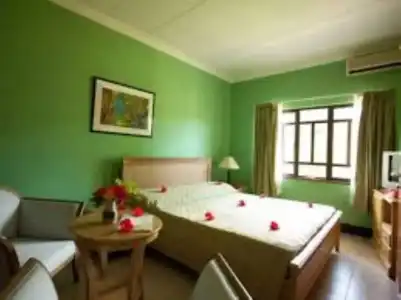Gregoire's Apartments - 1