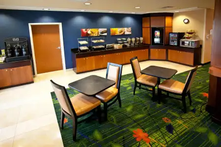 TownePlace Suites by Marriott Venice - 24