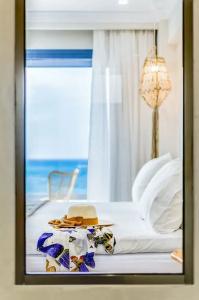 Pyrgos Blue - 83