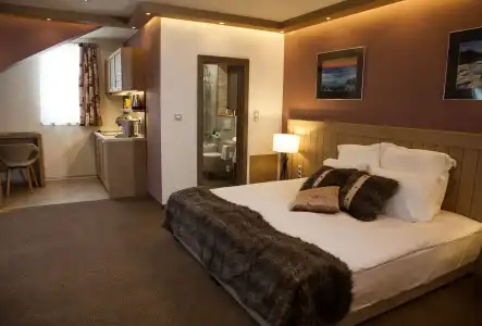 SG Amira Boutique - 2
