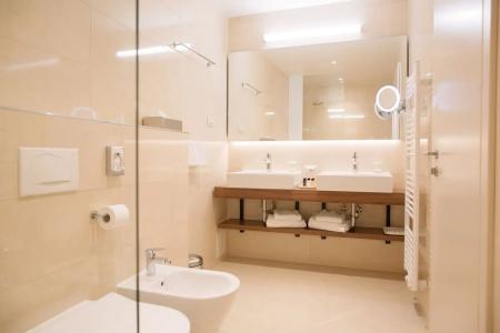 Grand Bernardin 5* - 8