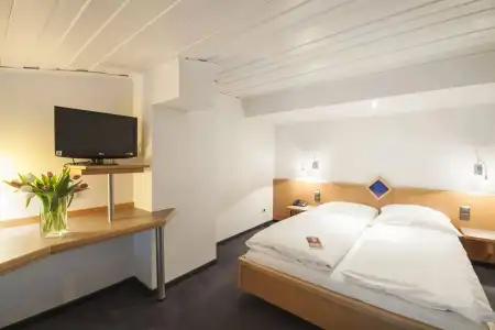 Garner Elmshorn by IHG - 28