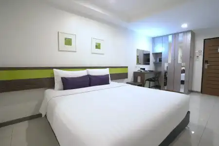 Cubic Pratunam - 6