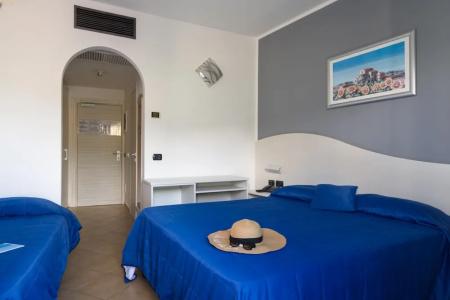 Carlton Riviera - 40