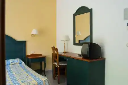Hostal Es Pi - Emars - 19