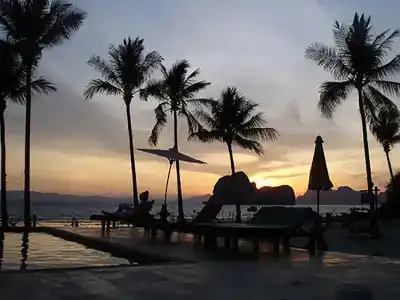 Koh Ngai Thanya Beach Resort - 15