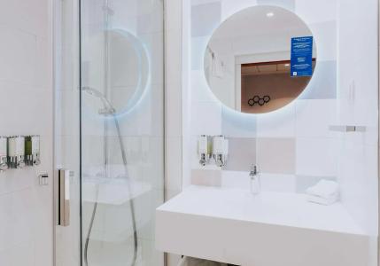 Hampton by Hilton Warsaw Reduta - 40