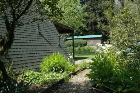 Park Motel and Cabins - 276