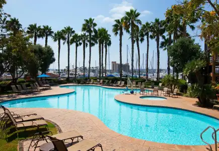 Sheraton San Diego Resort - 11