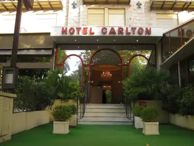 Carlton Nice - 0