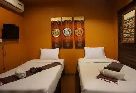 Baanfai Guesthouse - 4