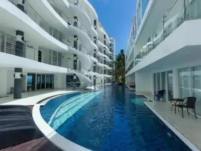 Sunset Plaza Holiday Apartment - 12