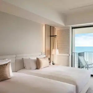 Halekulani Okinawa - 6