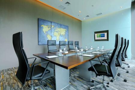Holiday Inn Express Jakarta International Expo, An Ihg - 41