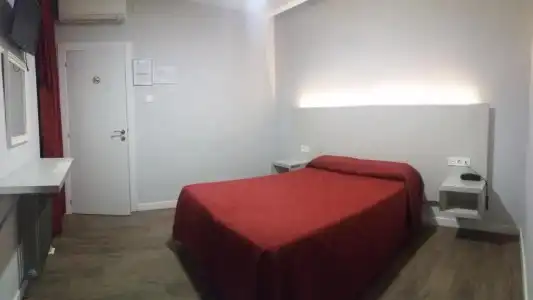 Hostal Sonia - 64