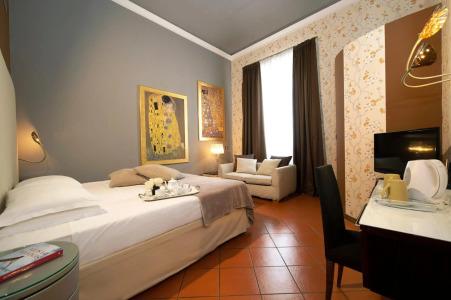 De La Pace, Sure Collection by Best Western - 5