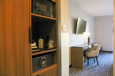 Radisson Blu Vancouver Airport & Marina - 57