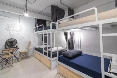 Beige Poshtels - 42
