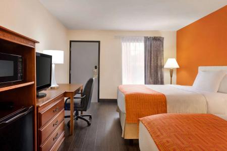 Howard Johnson by Wyndham Chattanooga Lookout Mountain I-24 - 5