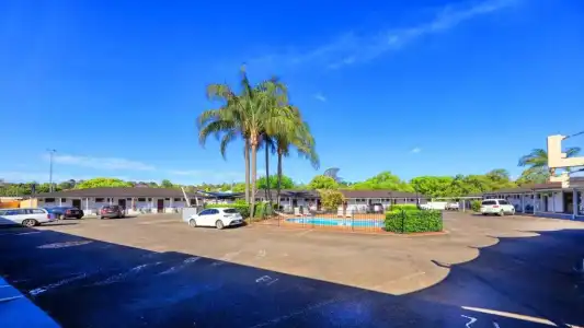 James Street Motor Inn - 11