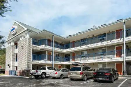 Birch Hill Suites - Lakeland - 0