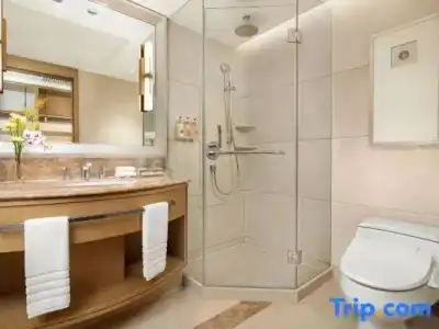 Crowne Plaza Shanghai Fudan by IHG - 82