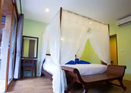 Koh Tao Beach Club - 83