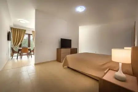 Adria Lux Apartments - 3