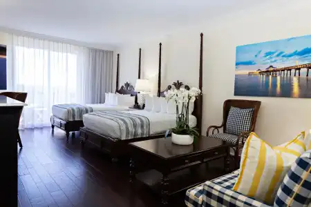 Inn at Pelican Bay - 27