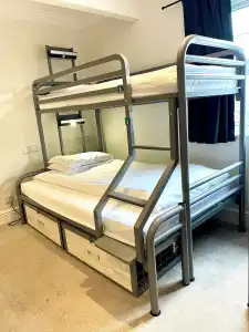 The Dawson Hostel - 9
