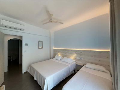 Hostal Rom - 29