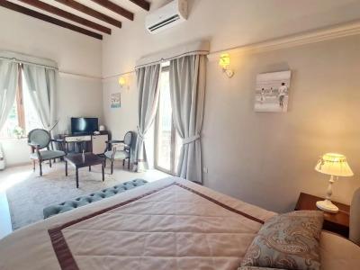 Sofia Boutique 9 - 157