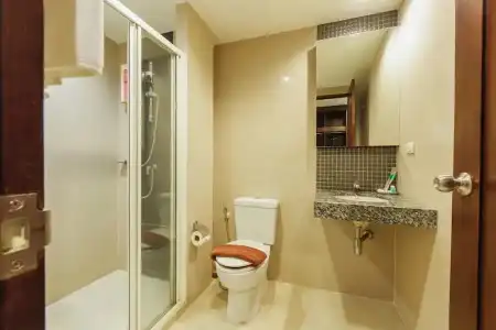 Tycoon Suite - 8