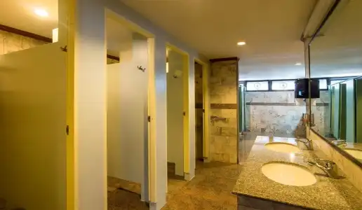 Amity Poshtel - Hostel - 8