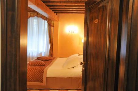 Palazzo Lion Morosini - Check in Presso Locanda Ai Santi Apostoli - 51